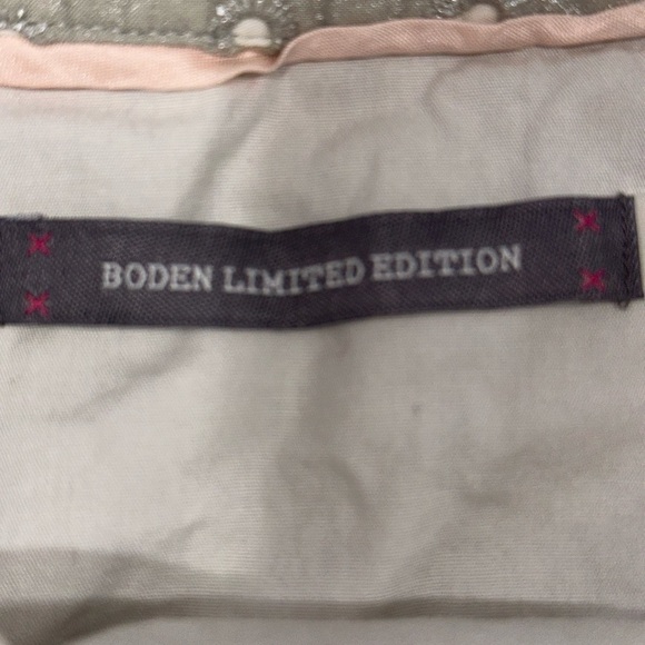 2 for $26 Boden Limited Edition Eyelet Lace Skirt Pleated Iridescent 6 READ - Picture 4 of 11